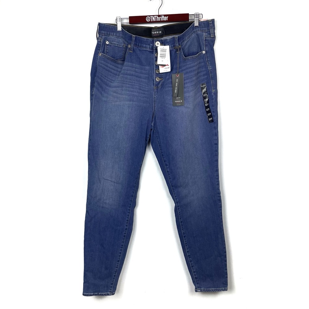 NWT Torrid Sky High Skinny Button Fly Blue Denim Jeans Womens Plus Size 22T Tall